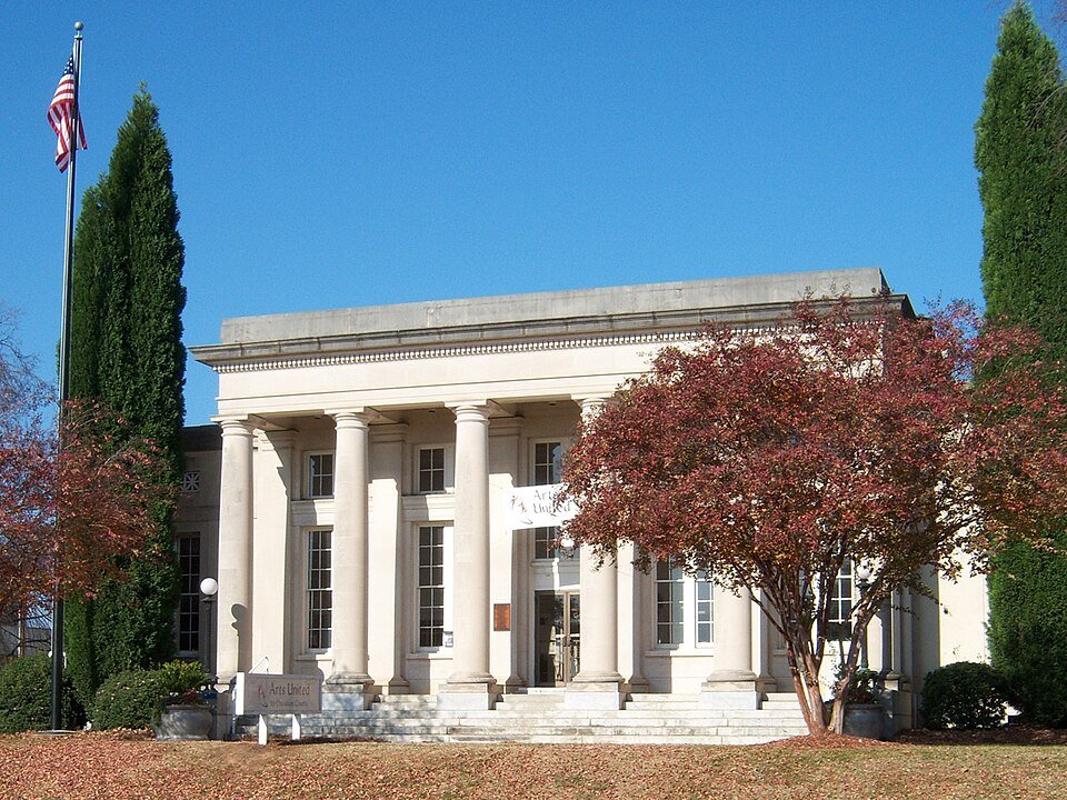 Uptown Lexington, NC - Файл:Lexington NC Arts United of Davidson County.jpg — Википедия