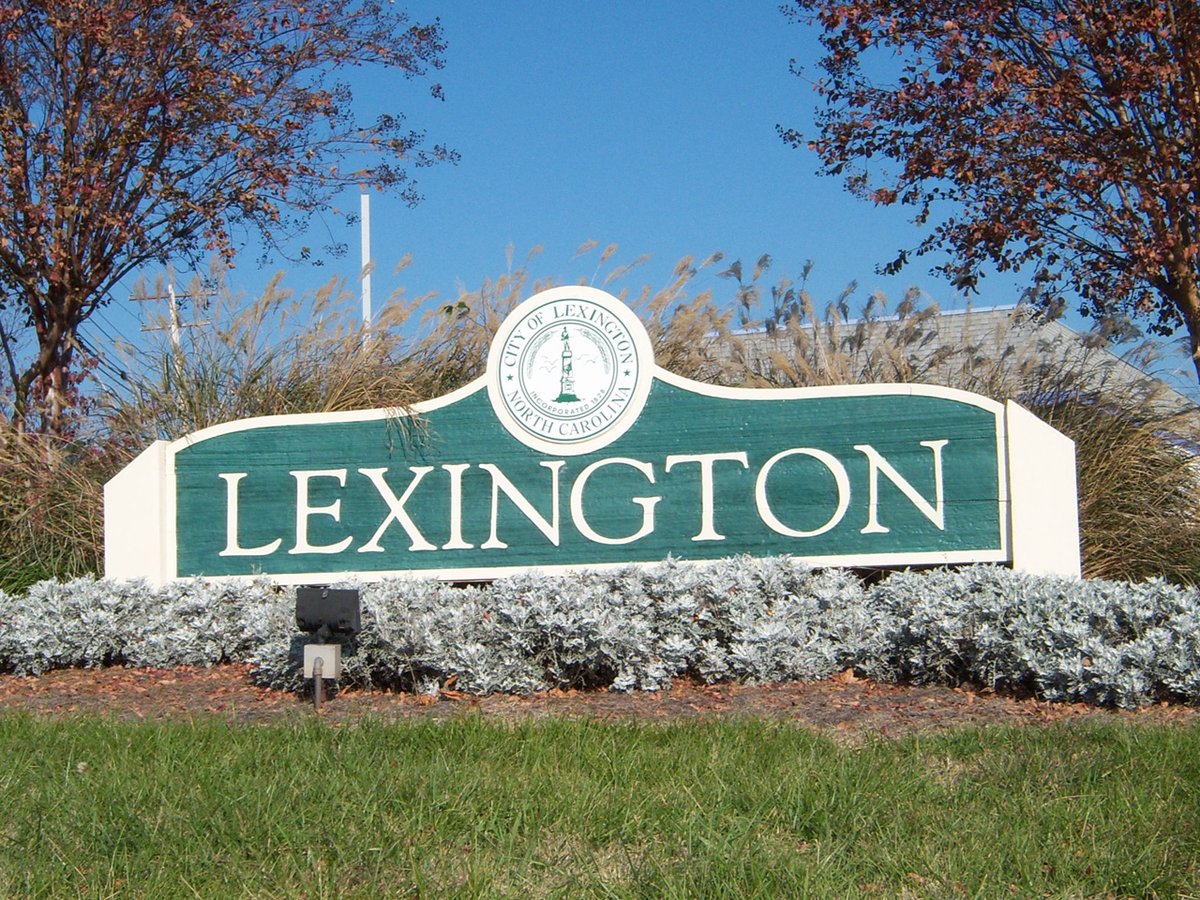Uptown Lexington, NC - レキシントン (ノースカロライナ州) - Wikipedia